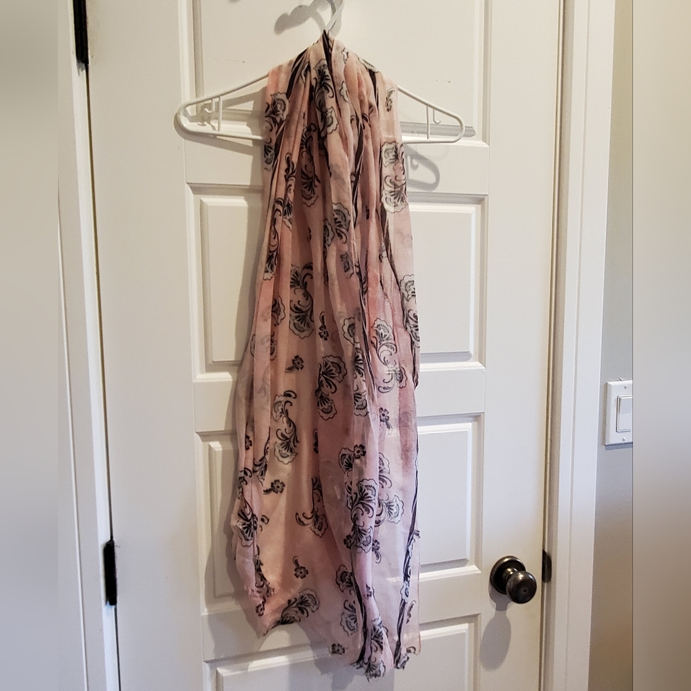 ❤️‍🔥4 for $20! Big Sky Fashion Scarf